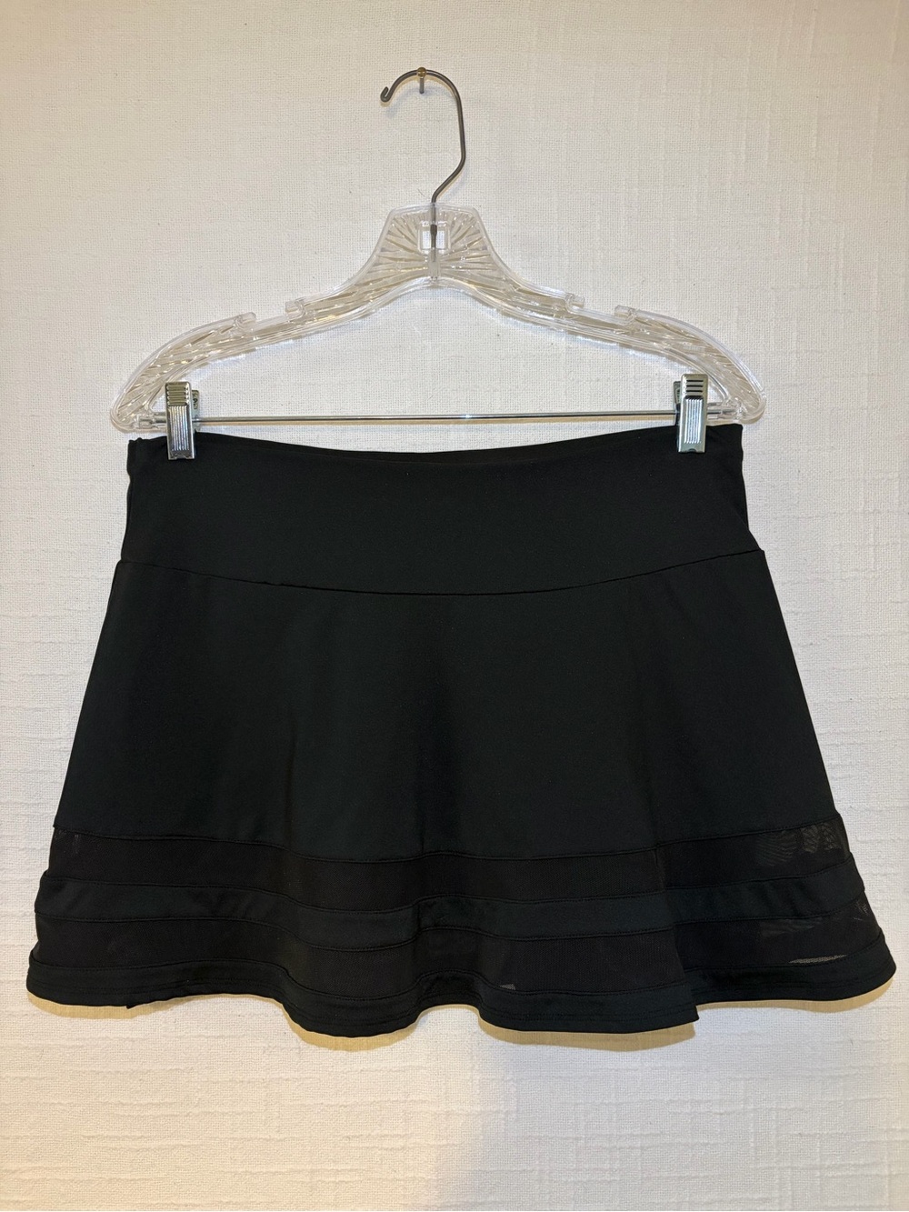 Chrissie by Tail Women's Black Solid Skater Skirt Short Length Size M Regular